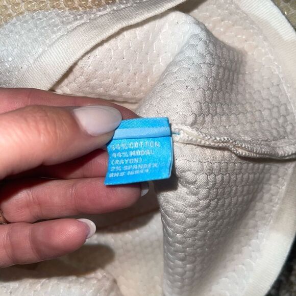 J. McLaughlin Tan Ivory Striped Stretch Georgica Sequin Top - Picture 13 of 13